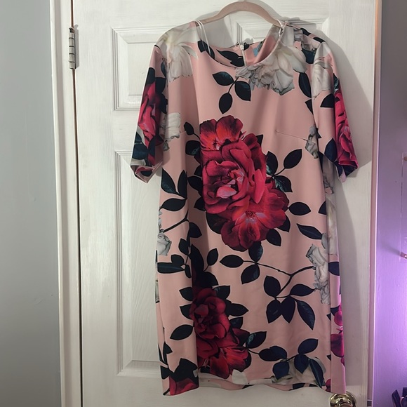 Cece by Cynthia Stefee XL Romantic Flower Print Shift Dress - Picture 3 of 4